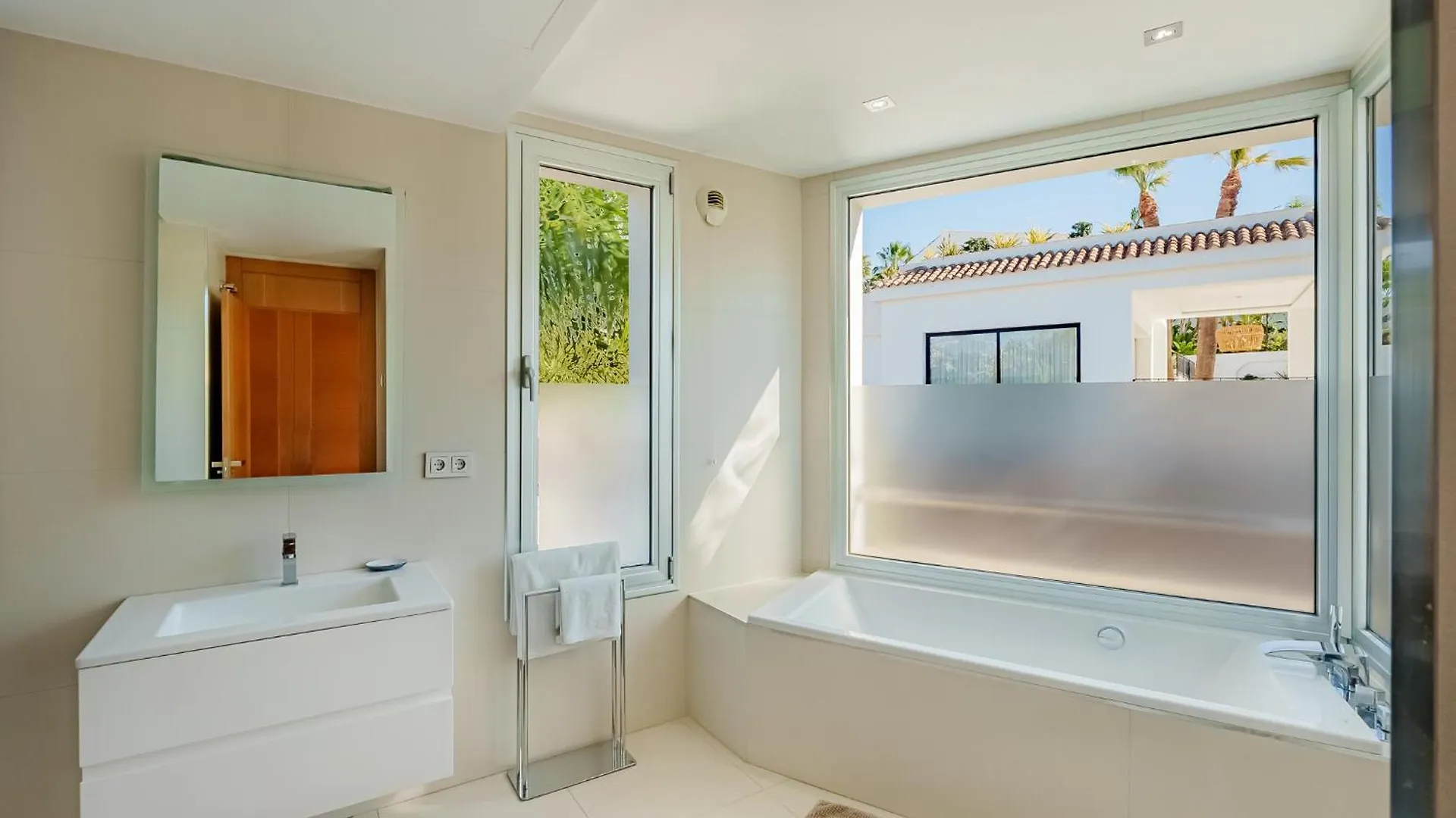 Βίλα Luxury Villa-Los Naranjos Golf Club Μαρμπέλλα